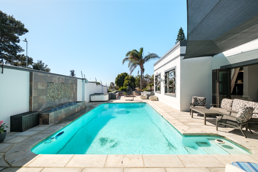 5 Bedroom Property for Sale in Valmary Park Western Cape
